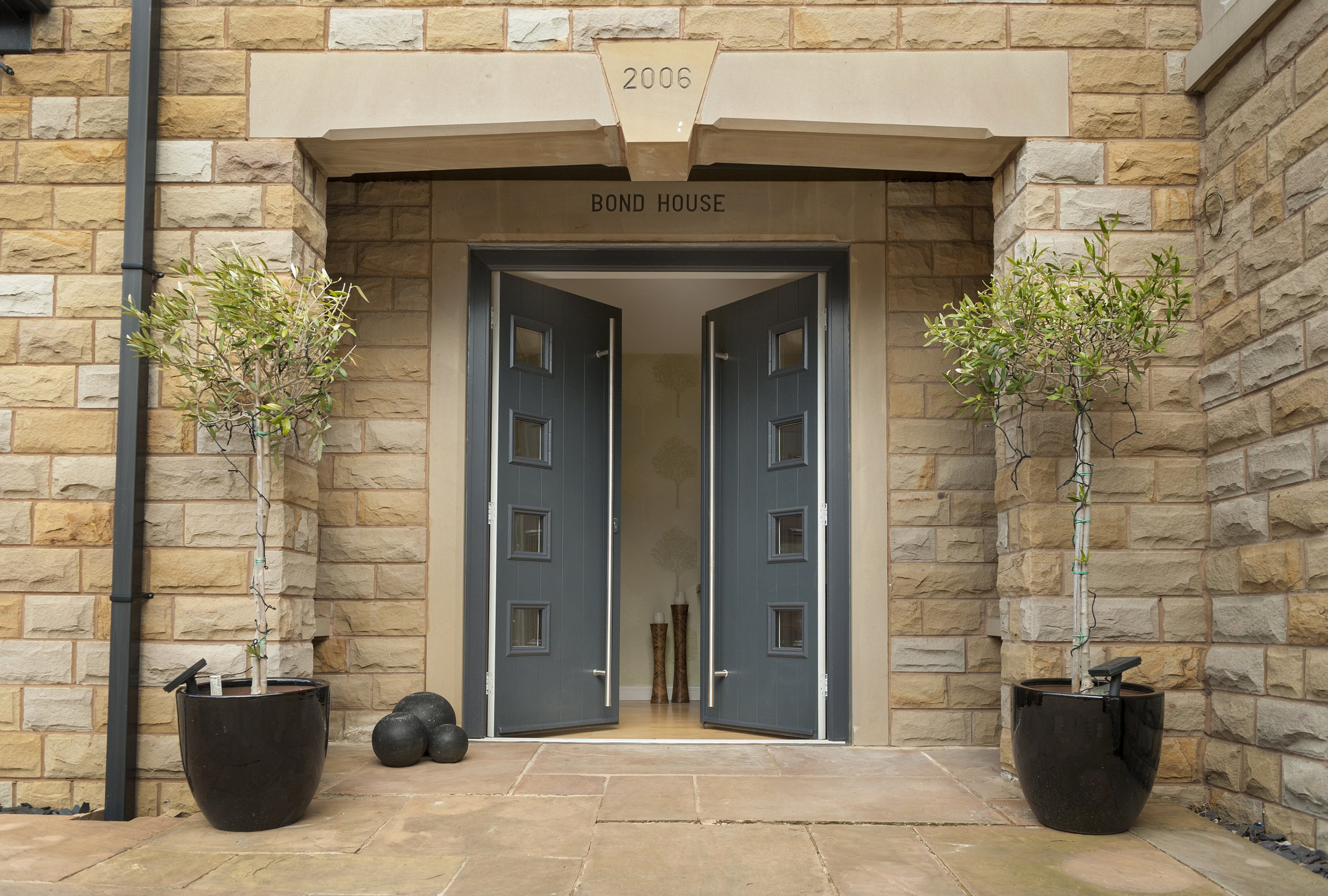 Premium double doors with sleek, contemporary handles and beautiful finish.